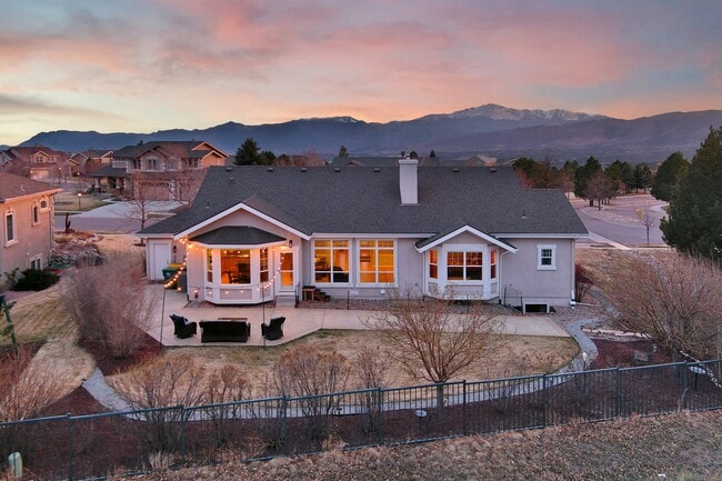 10071 Clovercrest Dr in Colorado Springs, CO - Building Photo - Building Photo