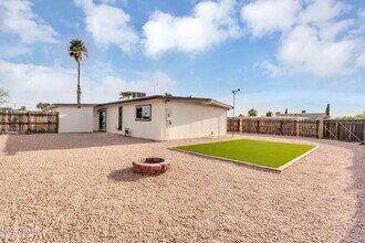 800 E Melrose Dr in Casa Grande, AZ - Building Photo - Building Photo