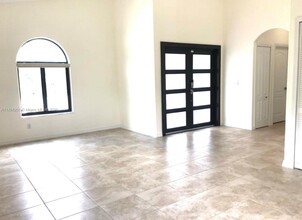 4400 SW 164th Path in Miami, FL - Building Photo - Building Photo