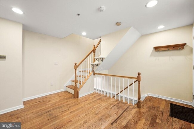 property at 1027 N 4th St