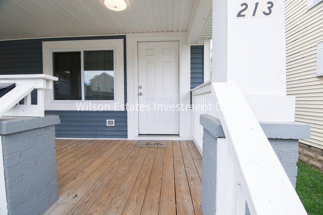 213 Midland Ave, Unit 213 Midland Ave in Columbus, OH - Foto de edificio - Building Photo