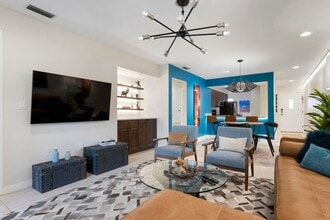 5797 Avista Dr in Sarasota, FL - Building Photo - Building Photo