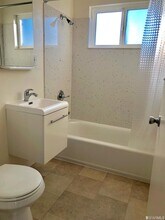 413 Huntington Ave-Unit -3 in San Bruno, CA - Building Photo - Building Photo