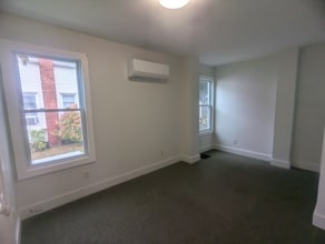 201 Division St, Unit 201 in Bennington, VT - Building Photo - Building Photo