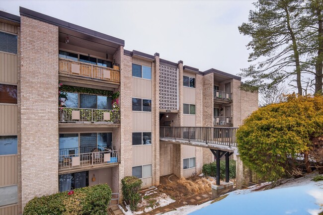 property at 12301 Braxfield Ct