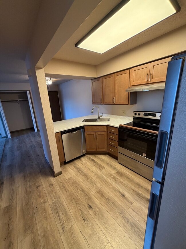 235 Echo Cir SE in Hutchinson, MN - Building Photo - Building Photo