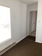 1020 W 3rd St in Portales, NM - Building Photo - Building Photo