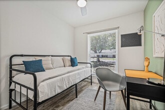 5909 Cherry Loop in Austin, TX - Building Photo - Building Photo