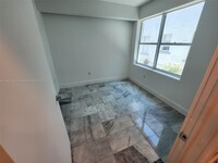 1560 Drexel Ave, Unit 204 in Miami Beach, FL - Building Photo - Building Photo