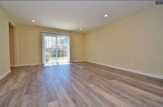 3941 Cosmic Pl in Fremont, CA - Foto de edificio - Building Photo