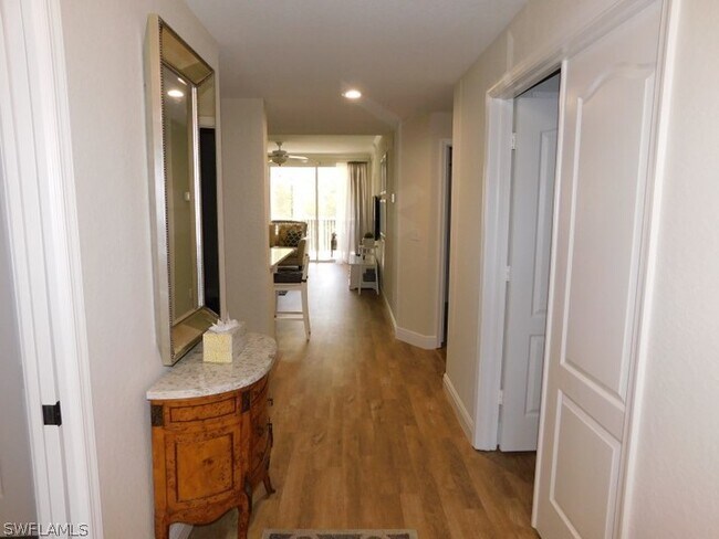 7655 Pebble Creek Cir in Naples, FL - Building Photo - Building Photo