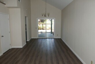 6731 Dove Ln in Riverside, CA - Building Photo - Building Photo