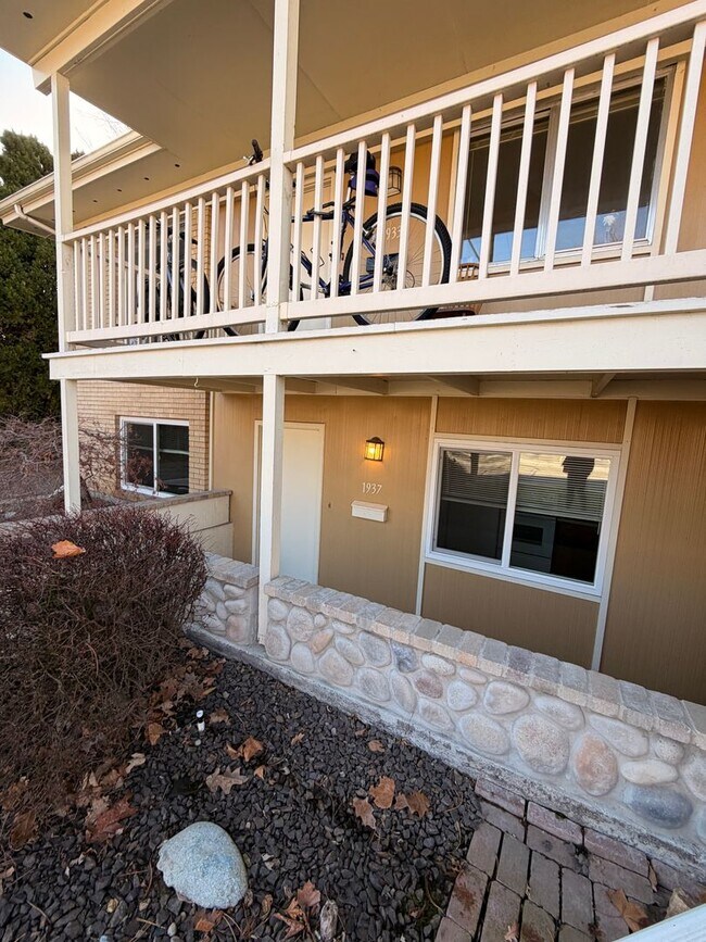 1933-1939 W Potter Dr in Boise, ID - Building Photo - Building Photo