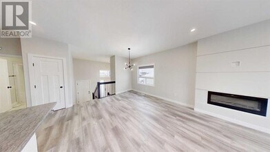 10454 131 Ave in Grande Prairie, AB - Building Photo - Building Photo