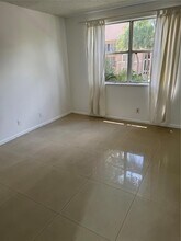 8801 Wiles Rd in Coral Springs, FL - Building Photo - Building Photo