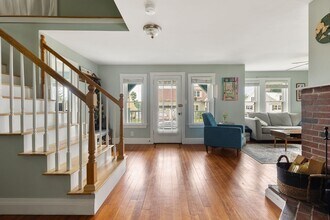 19 Lake Shore Dr in Weymouth, MA - Building Photo - Building Photo
