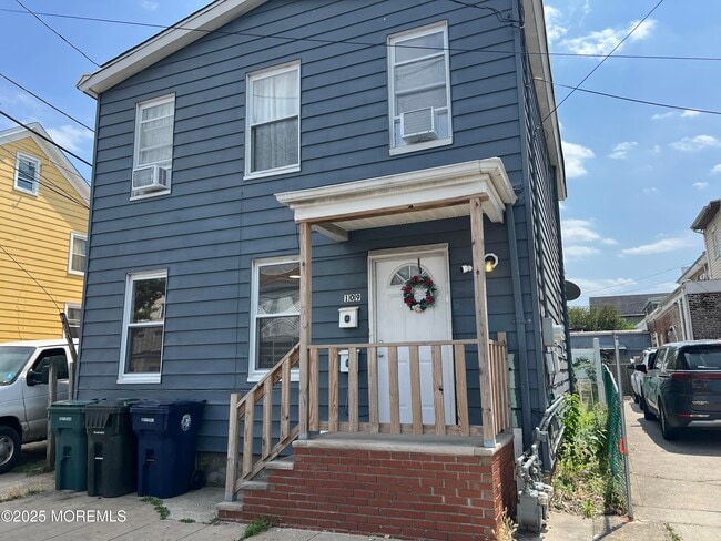 property at 109 Washington St