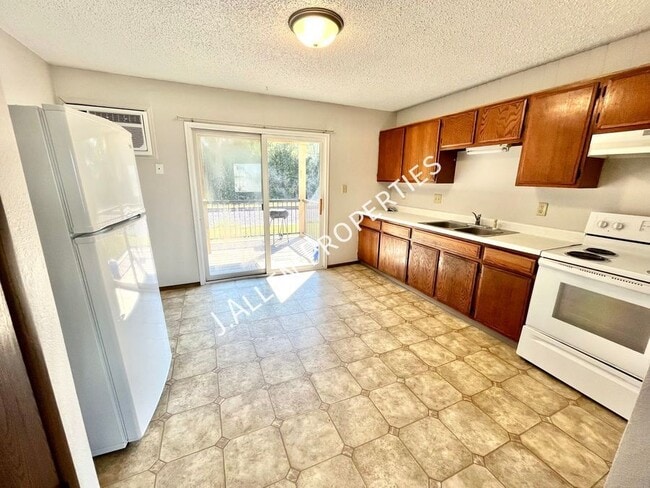 property at 113 Gold Strike Dr