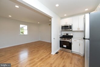 32 Willis Ave in Cherry Hill Township, NJ - Building Photo - Building Photo