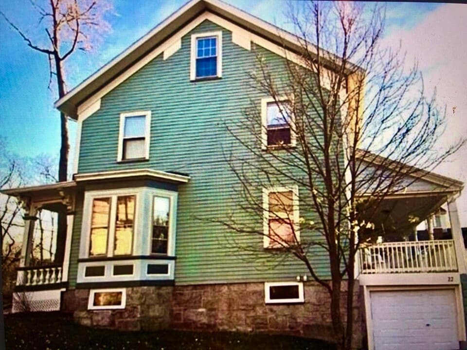 22 Orchard St in Newton, MA - Building Photo