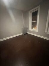 243 N Queen St, Unit 2B in Lancaster, PA - Foto de edificio - Building Photo