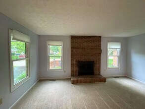 6908 Gullway Bay Dr in Dublin, OH - Building Photo - Building Photo