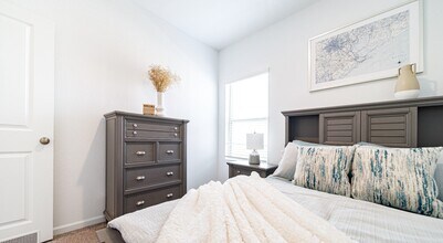 9730 Kilkenny St in Iowa Colony, TX - Foto de edificio - Building Photo