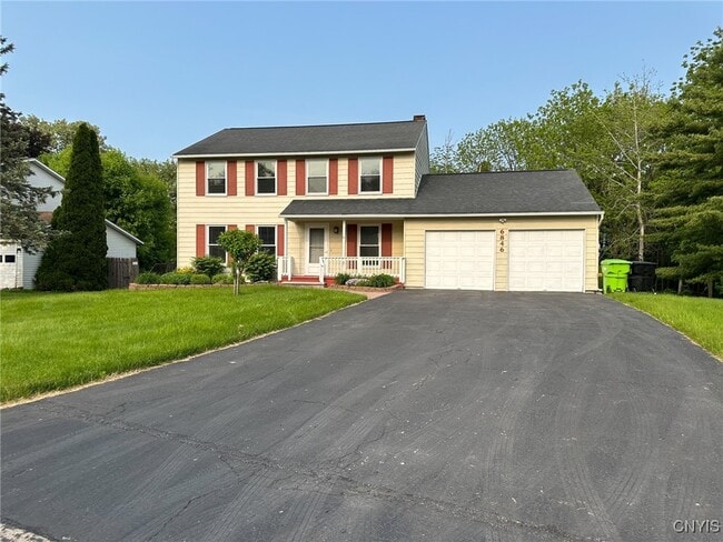 property at 6846 Crystalwood Dr