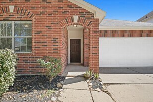 24503 Lakecrest Bend Dr in Katy, TX - Building Photo