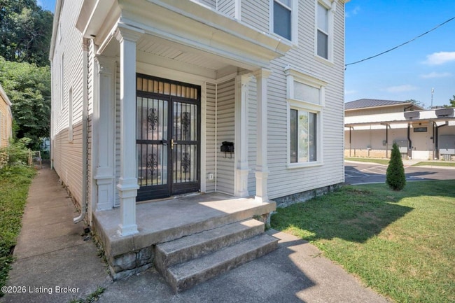 3016 River Park Dr in Louisville, KY - Building Photo - Building Photo