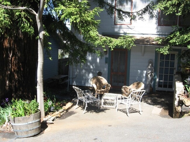 430 S Shepherd St, Unit 430 S Shepherd St