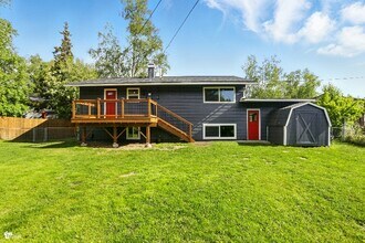 7515 E 20th Ave in Anchorage, AK - Building Photo - Building Photo
