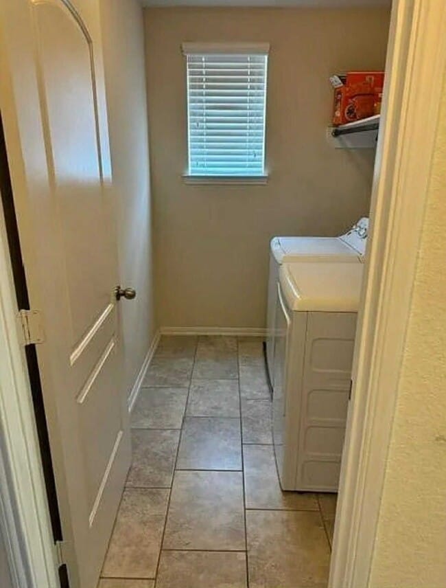 3407 Coopers Ridge Way