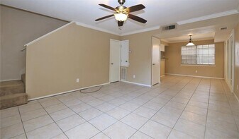 1433 Cedar Post Ln in Houston, TX - Building Photo