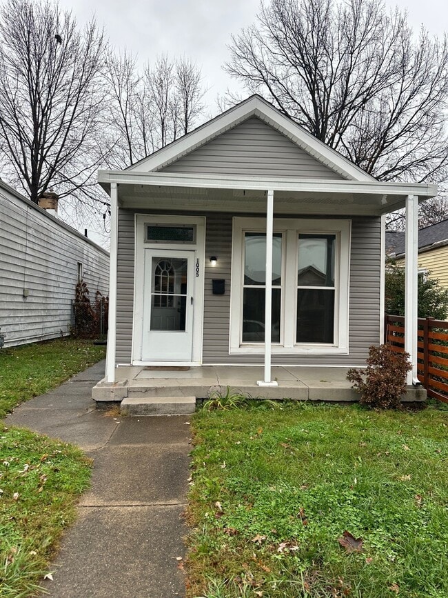 property at 1005 Charles St