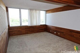 5122 Likini St in Honolulu, HI - Building Photo - Building Photo