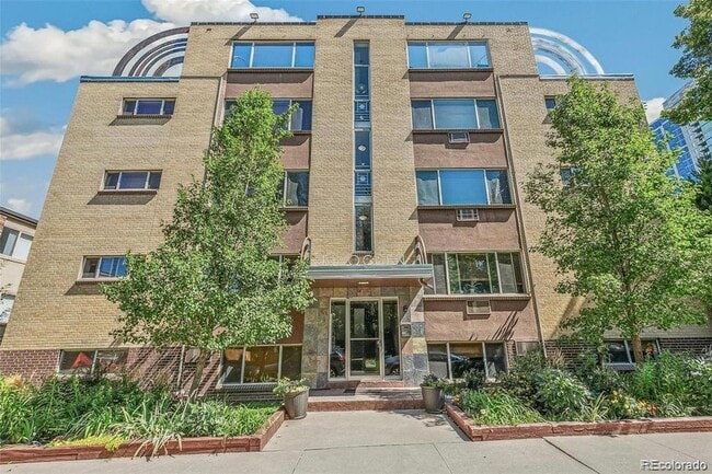 10 N Ogden St, Unit 206 in Denver, CO - Building Photo - Building Photo