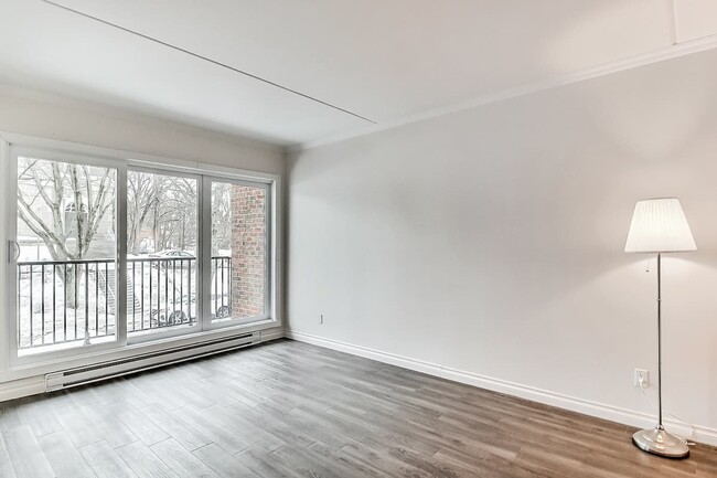 Père-Marquette Apartments in Québec, QC - Building Photo - Building Photo