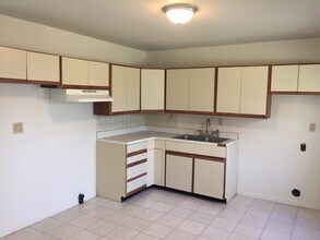 7816 Brennan Rd in Indianapolis, IN - Foto de edificio - Building Photo