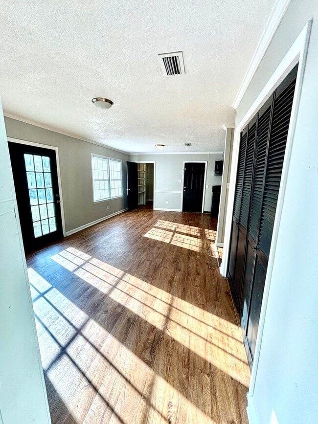 property at 904 Freeman St