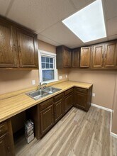 3911 E 176th St in Cleveland, OH - Building Photo - Building Photo