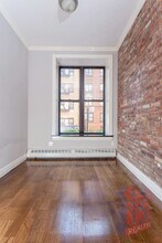 219 E 28th St, Unit 1A in New York, NY - Building Photo - Building Photo