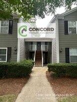 729 Shelby Dr in Greensboro, NC - Building Photo