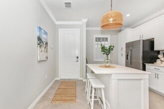 12280 Wellen Golf St, Unit 403 in Venice, FL - Building Photo - Building Photo