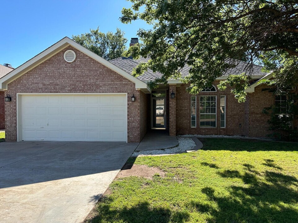 6605 Belmont Ave in Lubbock, TX - Building Photo