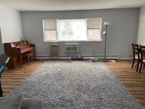 2467 NJ-10, Unit 4-1B in Morris Plains, NJ - Building Photo - Building Photo