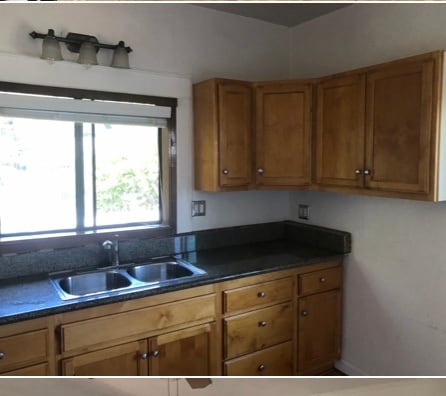 1942 Orchard Ave in Los Angeles, CA - Building Photo - Building Photo
