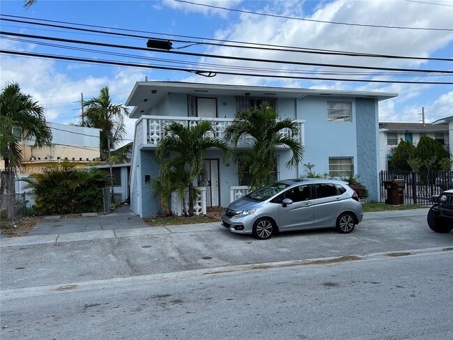 property at 145 W 20th St