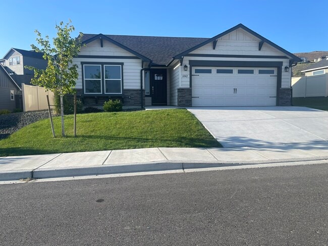 property at 6842 W 27th Ave