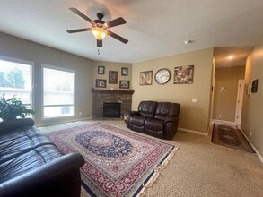 12620 S 81St St in Papillion, NE - Building Photo - Building Photo